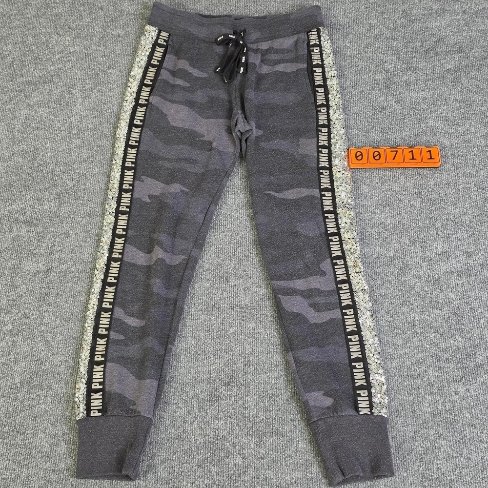 Victoria's Secret PINK gray camo joggers with black side stripes, Size XS